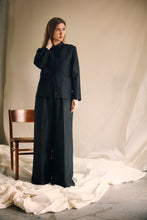 Load image into Gallery viewer, Tailored suit jacket silk/linen black