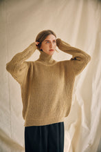 Load image into Gallery viewer, Knitted turtleneck jumper
