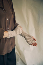 Load image into Gallery viewer, WRIST WARMERS