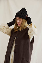 Load image into Gallery viewer, Merino wool wrist warmers black