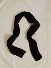 Load image into Gallery viewer, Merino wool rib knit thin scarf