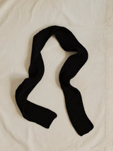 Load image into Gallery viewer, Merino wool rib knit thin scarf
