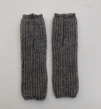 Load image into Gallery viewer, A WRIST WARMERS GREY