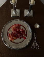 Load image into Gallery viewer, Grape Shears
