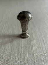 Load image into Gallery viewer, Sealing Stamp 4
