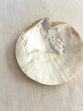Load image into Gallery viewer, Decoration Tray, mother-of-pearl
