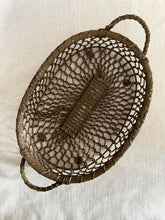 Load image into Gallery viewer, Serving Basket, metal
