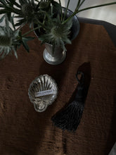 Load image into Gallery viewer, Decoration Tray, Shell
