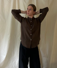 Load image into Gallery viewer, Signature silk shirt creme/brown/black
