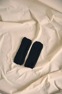 Alpaca wool wrist warmers - black