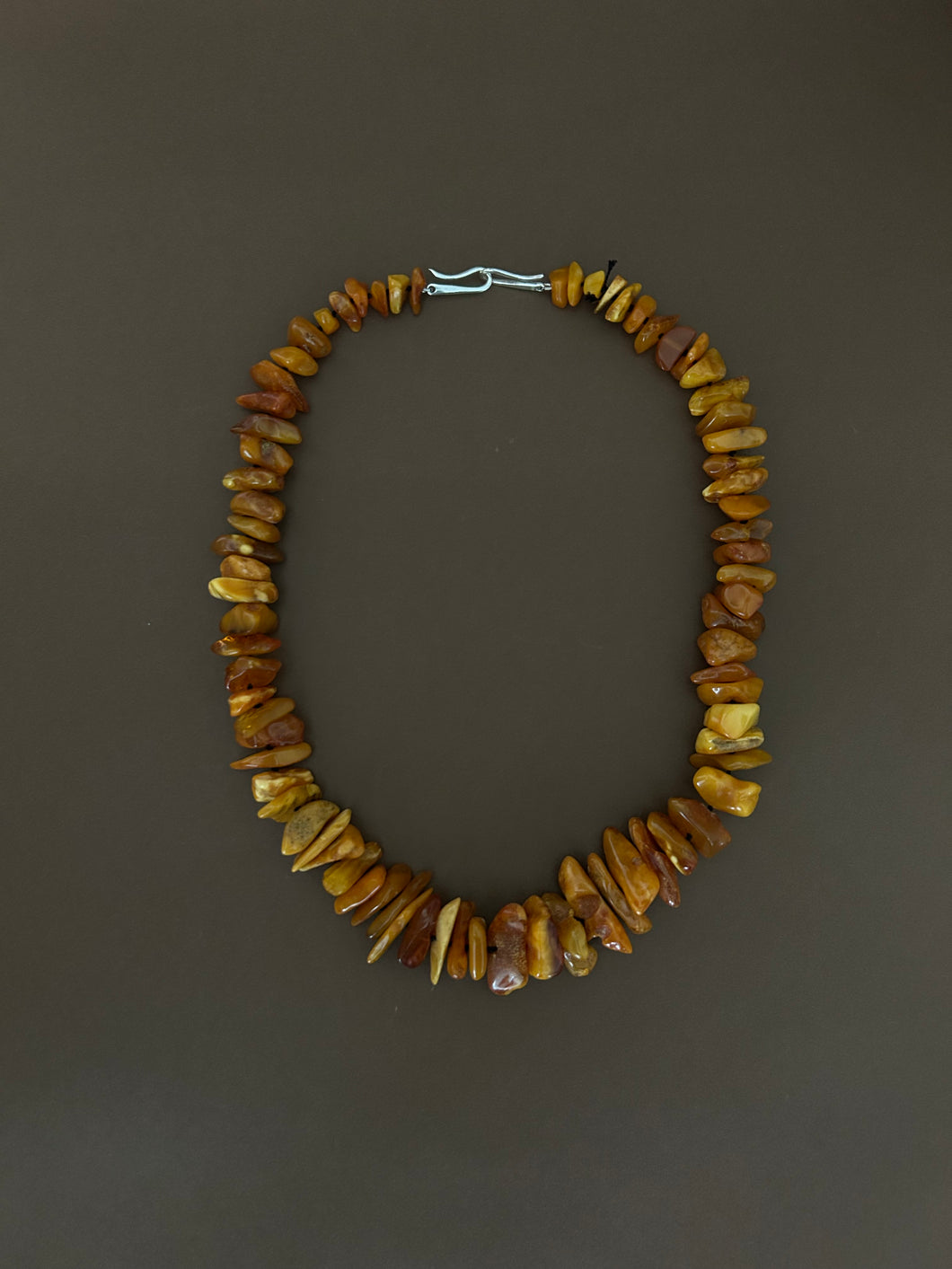 Amber necklace - style 4