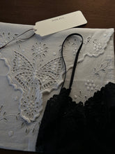 Load image into Gallery viewer, Travel bag, hemstitch butterfly
