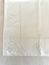 Load image into Gallery viewer, Travel bag with hemstitch
