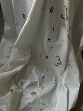 Load image into Gallery viewer, Table Cloth
