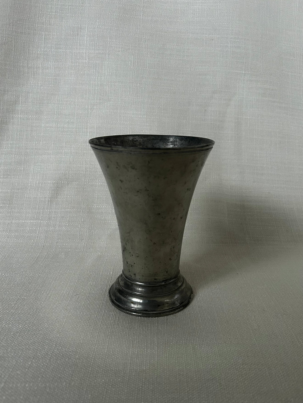 Vase Pewter