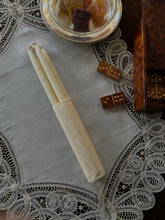 Load image into Gallery viewer, Domino, antique
