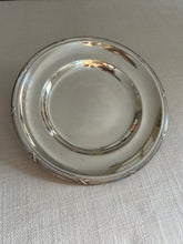 Load image into Gallery viewer, Plate
