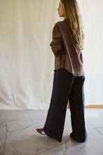 Load image into Gallery viewer, Tailored wide trousers silk/linen black
