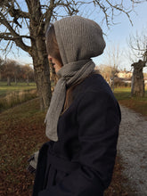 Load image into Gallery viewer, HOODED SCARF GREY
